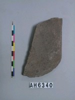 藏品(磨製石斧)的圖片